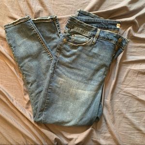 Ava& Viv distressed stretch jeans